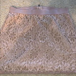 AE lace blush skirt